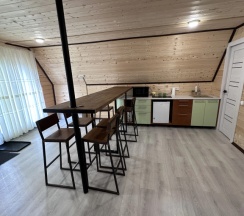 Апартаменты с 4 комнатами в У Лешего