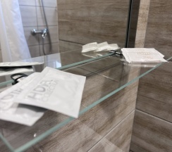 Улучшенный трехместный  номер 1 этаж в Moon