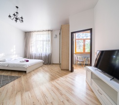 Апартаменты c 1 комнатой с красивым видом из окна в Апартаменты BelaTravel по адресу: Свердлова, 19