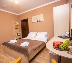 Стандарт 3-местный с двуспальной кроватью и балконом в Джульетта