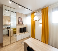 Апартаменты на цокольном этаже в Кarl House