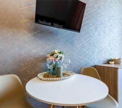 Апартаменты для четверых на Степана Разина 2 на 11 этаже (196/2) в Степаненков