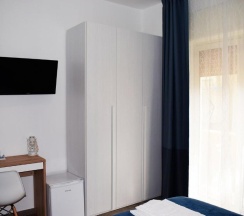 Двухместный номер Standard с балконом двуспальная кровать в Neapolis Pie