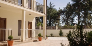 Лдзаа: Отель Талион