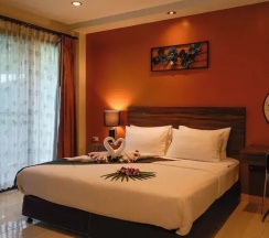 Вилла с балконом в Kata Noi Resort