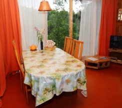 Люкс Executive с балконом и с красивым видом из окна в Урочище Машуково