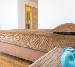 Двухуровневый номер на 6-7 человек с видом на море (корпус Б) в Оптимист