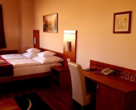 Пятиместный номер Standard в Diana Club Hotel