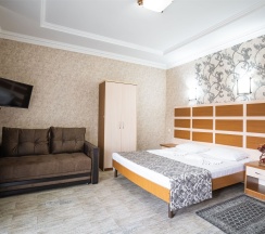 3-местный коттедж в Манэ