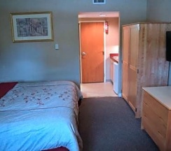 Двухместный номер Standard двуспальная кровать в Hillside Inn