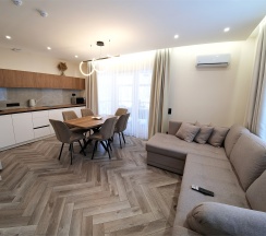 Family Village 2 спальни, улучшенный. Заезд в 19-00, выезд в 17-00. в Мечта