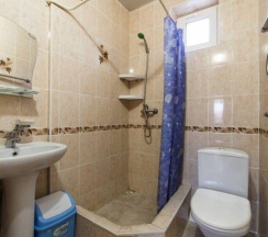 3-местная комната комфорт с балконом в Виктория