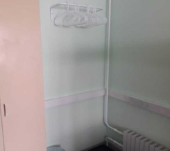 Кровать в общем номере в Фикус