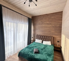 Коттедж с красивым видом из окна в Igora _Family _House