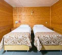Стандарт с 2 отдельными кроватями (без вида) в Крестовая падь