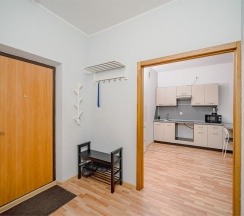 Улучшенная квартира ул. 8 Марта 190 с отдельной спальней в Rooms-Eкб