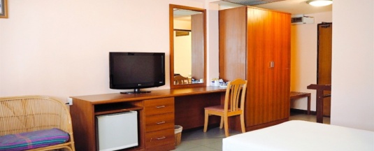 Двухместный номер Standard 2 отдельные кровати в Birds and Bees Resort