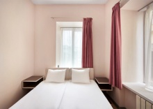Cтандартный двухместный номер с 1 кроватью или 2 отдельными кроватями и ванной комнатой в Come Inn