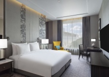 Люкс Executive с 2 комнатами в Sindhorn Kempinski Hotel Bangkok