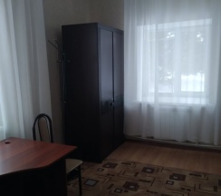 Кровать в общем номере в Раздолье