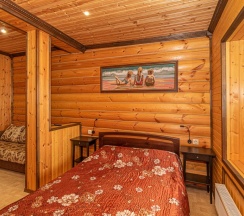 Трёхместный семейный номер Standard с балконом в Георгиевский