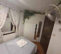 Одноместный номер Standard в Home16 Hostel 16