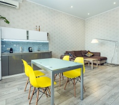 DELUXE – 296 в Gosh.rent