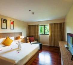 Двухместный люкс двуспальная кровать в Holiday Inn Resort Phuket Surin Beach, an IHG Hotel
