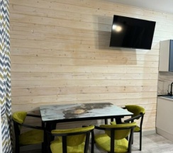 1 этаж 2 дома в Edi House