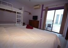 Семейный номер Standard в Enrico Hostel Patong