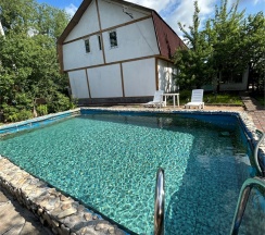 Коттедж в Сак