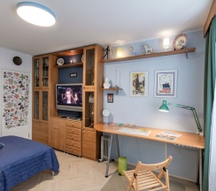 Апартаменты с 3 комнатами с балконом и с красивым видом из окна в Соколов