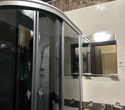 Двухместный номер Superior с видом на горы двуспальная кровать в Bostan