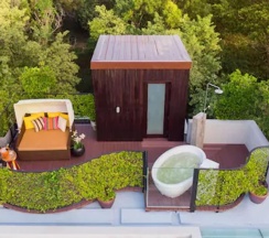 Люкс с балконом в Let's Sea Hua Hin Al Fresco Resort