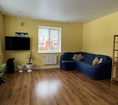 Дом в Уютный