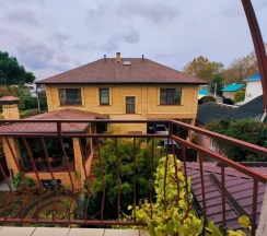 4-комнатный коттедж улучшенный в Солнце Тургенева