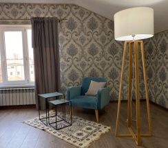 Двухэтажные апартаменты в центре в Как Дома 05