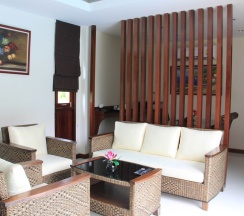 Вилла с балконом в Howard Johnson by Wyndham Phuket Naiyang