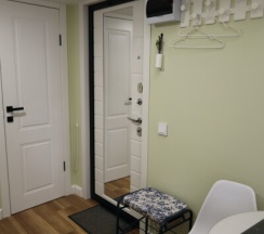 Loft Olives Апартаменты для 2 взрослых (2+1) двуспальная кровать и диван в Loft&Home Apartments