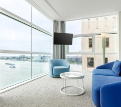 Двухместный полулюкс угловой двуспальная кровать в Room Mate Aitana, Amsterdam