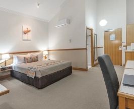 Двухместный номер Superior двуспальная кровать в Airport International Hotel Brisbane