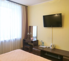Номер стандарт с 1 двуспальной кроватью в Хабаровск