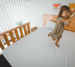 Двухместная семейная вилла двуспальная кровать в Happy Family Villa