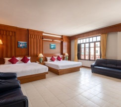 Четырёхместный полулюкс в Tony Resort