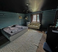 Двухместный номер Комфорт+ №4 двуспальная кровать в Пришвинъ