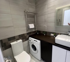 Апартаменты люкс в Sky inn color