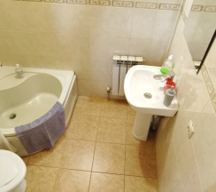 Квартира студия в центре города в Home