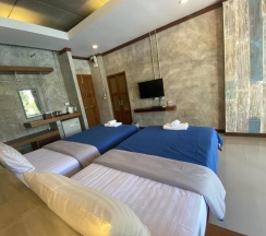 Двухместный номер Standard с видом на бассейн 2 отдельные кровати в Windy Sea View Resort