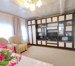 Двухместный коттедж Standard двуспальная кровать в Дом посуточно в Камышле