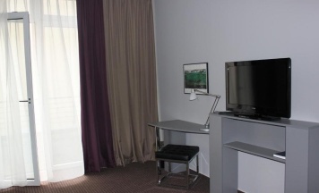 Трёхместный номер Standard в Hotel Arena Inn